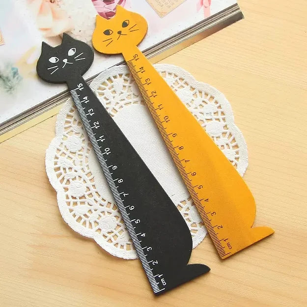Tre Linjal Lang Katt 15cm