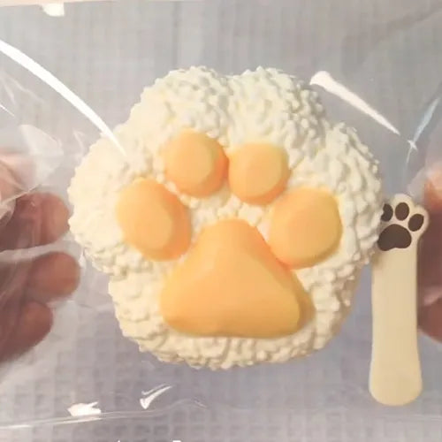 Taba Squishy Kitten's Paw Rice Ball 7cm