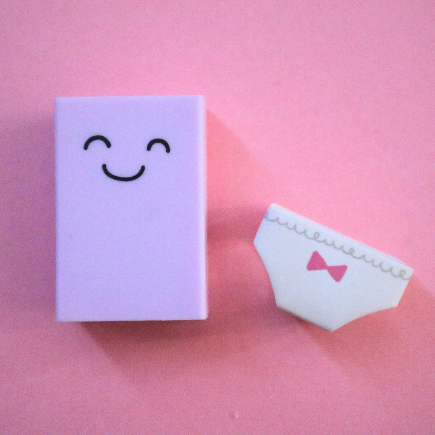 Duftende Viskelær Panty Friends