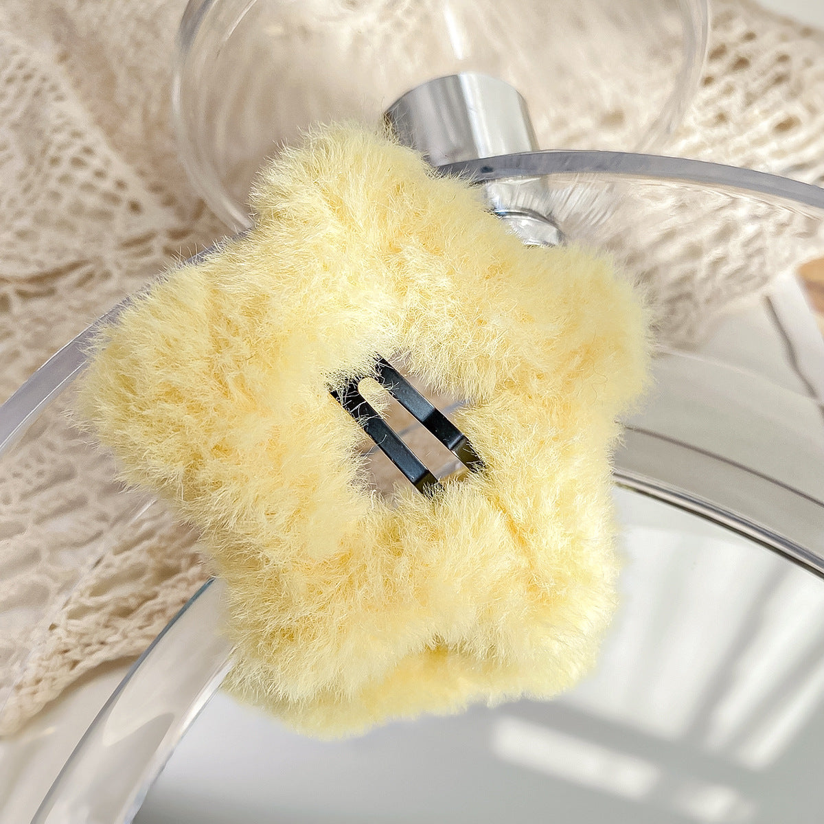 Hårspenne Fluffy Star 6.5cm