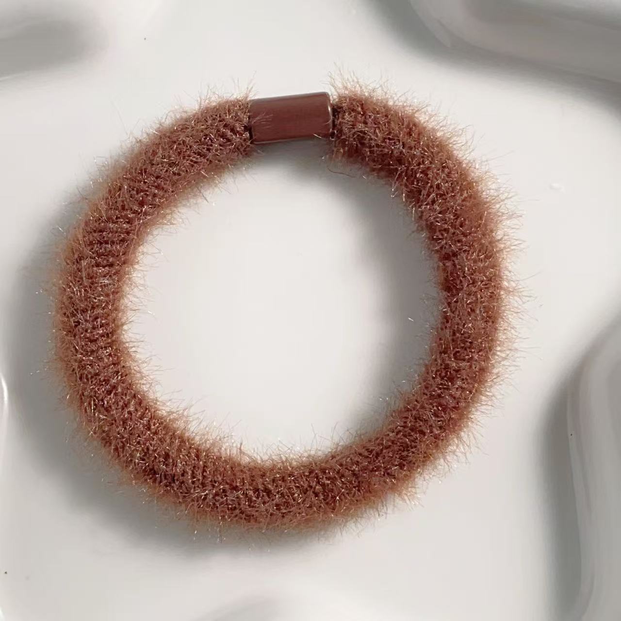 Hårstrikk Fluffy Fur Style 5cm