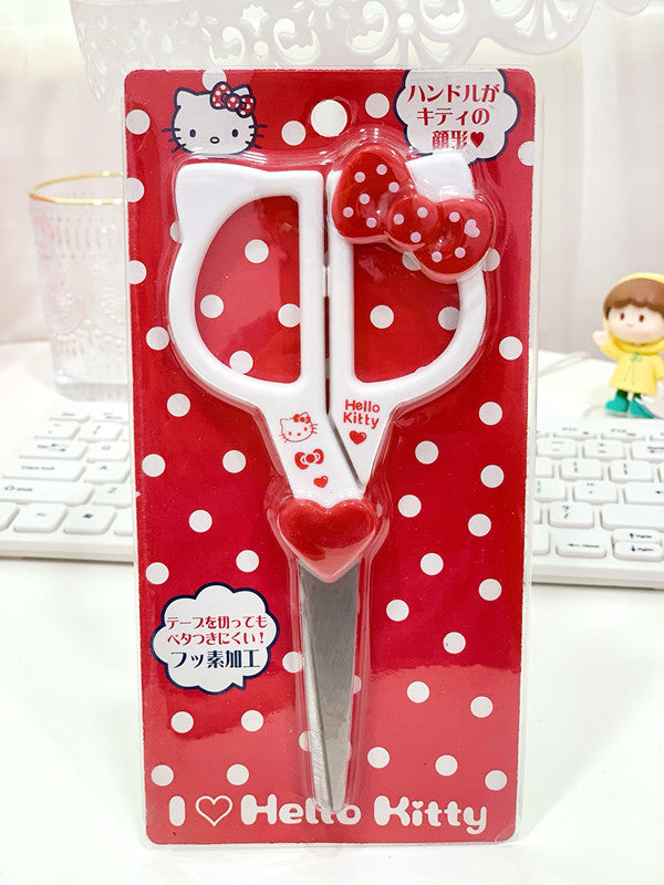 Saks Sanrio