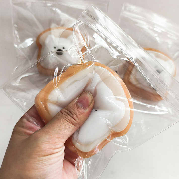 Taba Squishy Bread Dog 8cm