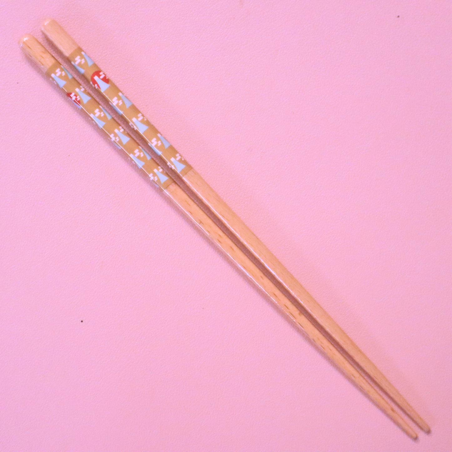 Japansk Wakasa Lacquered Chopsticks Dishwashable Mt.Fuji 23cm (Daiso)