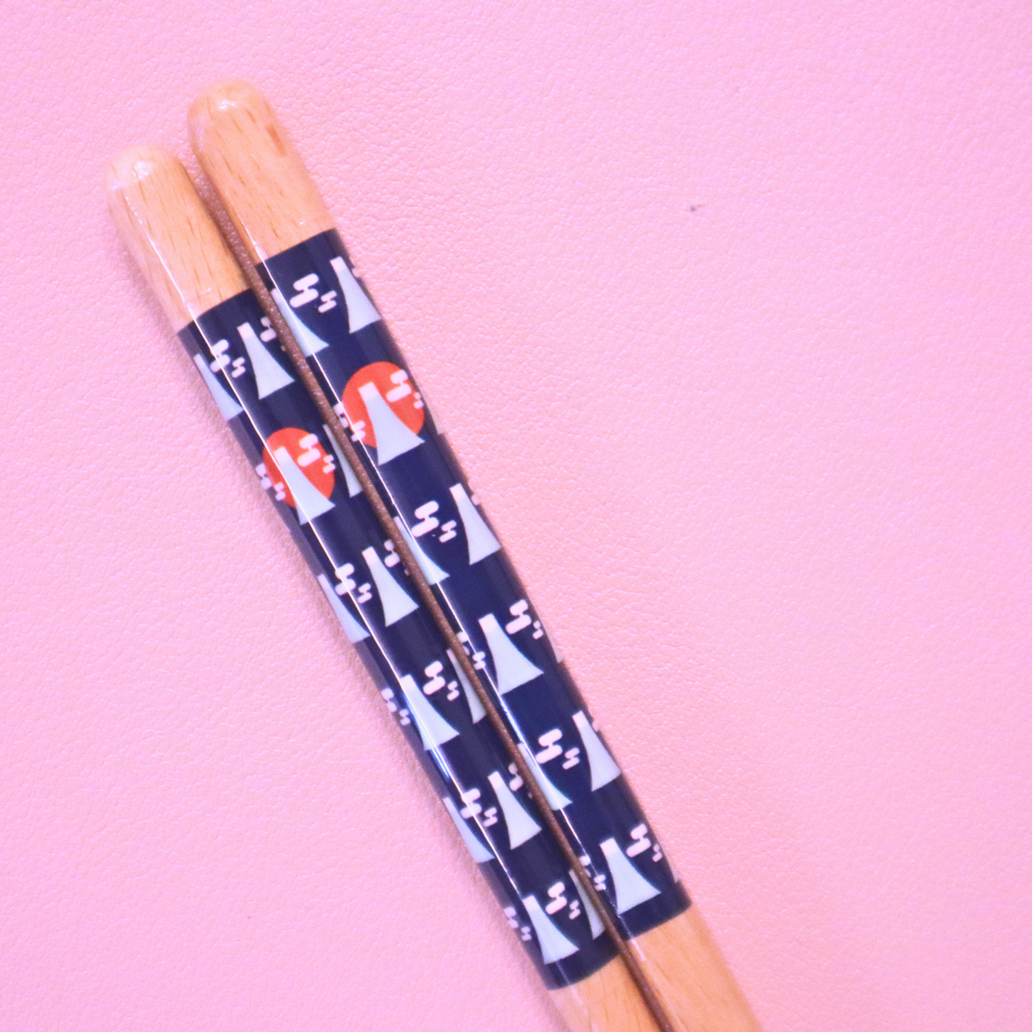 Japansk Wakasa Lacquered Chopsticks Dishwashable Mt.Fuji 23cm (Daiso)
