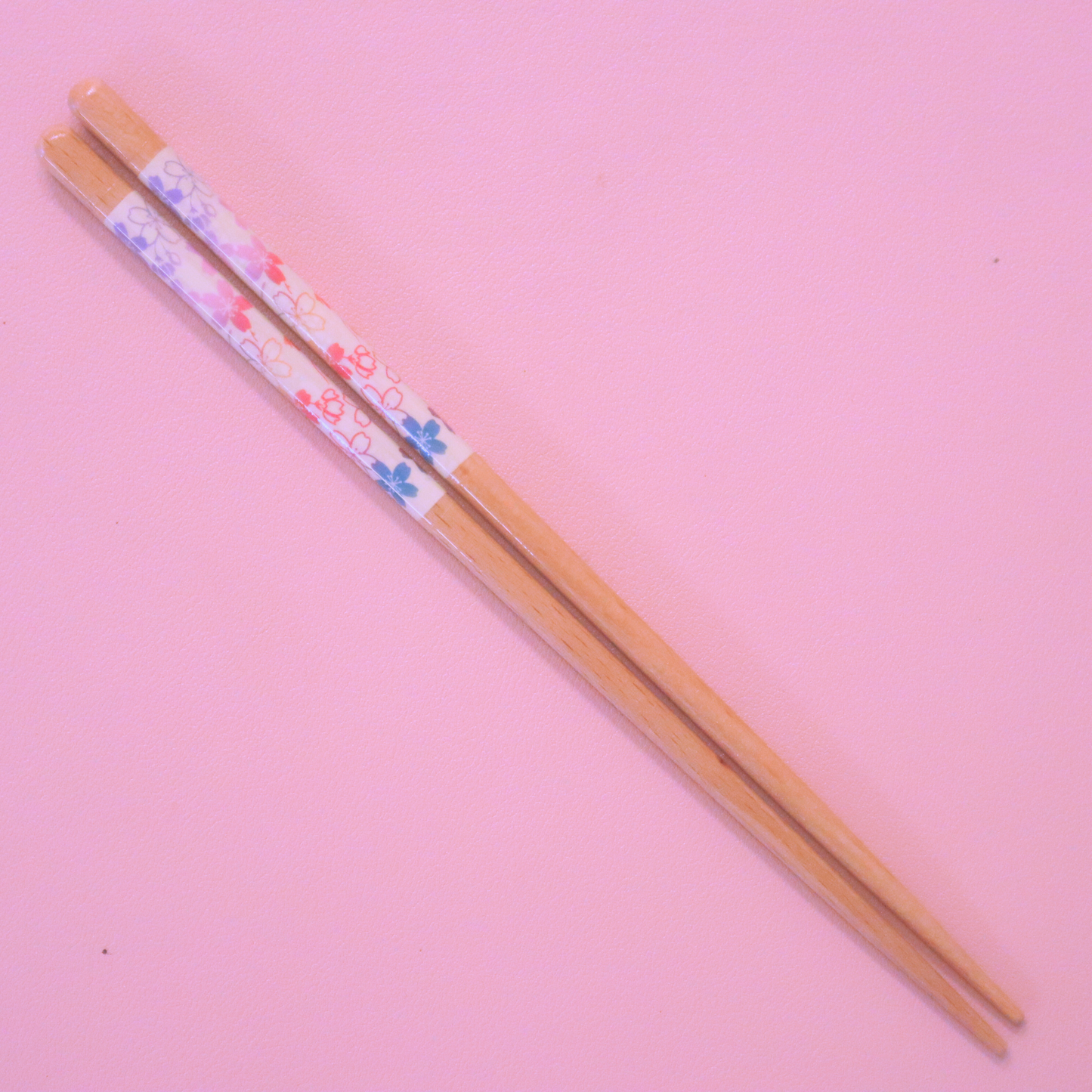 Japansk Wakasa Lacquered Chopsticks Dishwashable Sakura 21cm (Daiso)