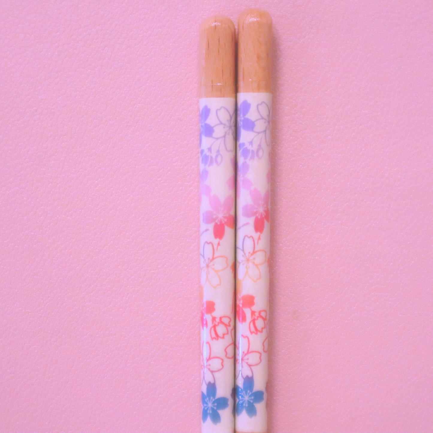 Japansk Wakasa Lacquered Chopsticks Dishwashable Sakura 21cm (Daiso)