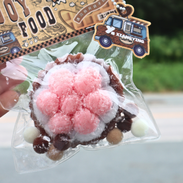Taba Squishy Strawberry Cake