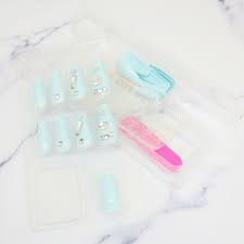 Press-On Nails Mint 24pcs (KAMIO)