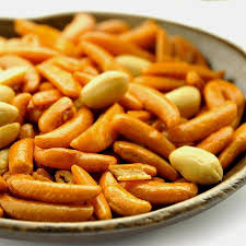 Kakinotane Snack Rice Crackers with Peanuts 180g 6 Bags (KAMEDA)