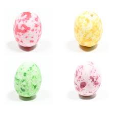 Nobel Gummy Egg Candy Fruit Soda Mix 40g (NOBEL)