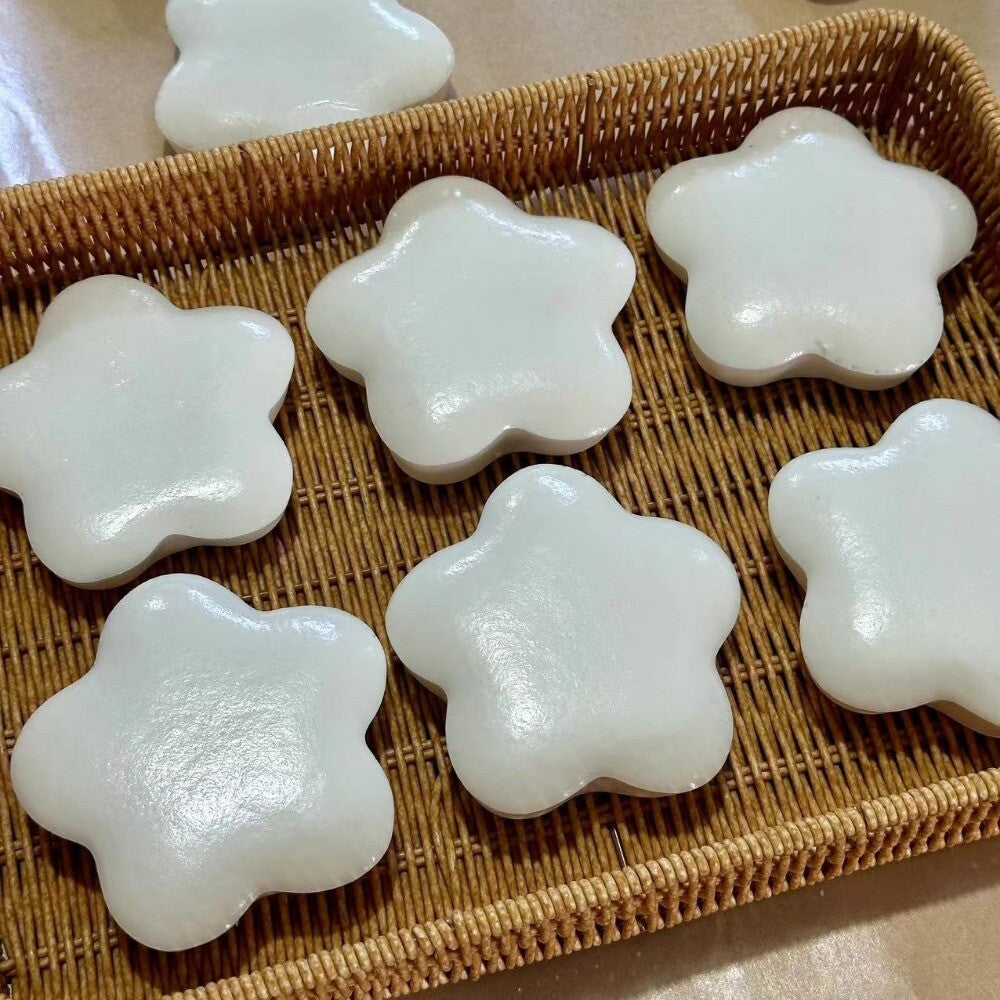 Sticky Squishy Star Bun 11cm