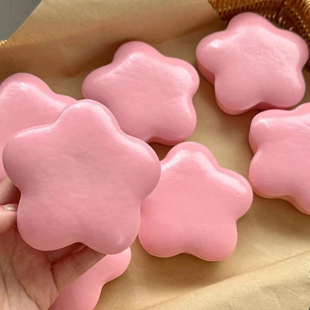 Sticky Squishy Star Bun 11cm