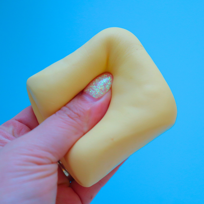 Scented Squishy Vanilla Hawaiian Roll 7cm