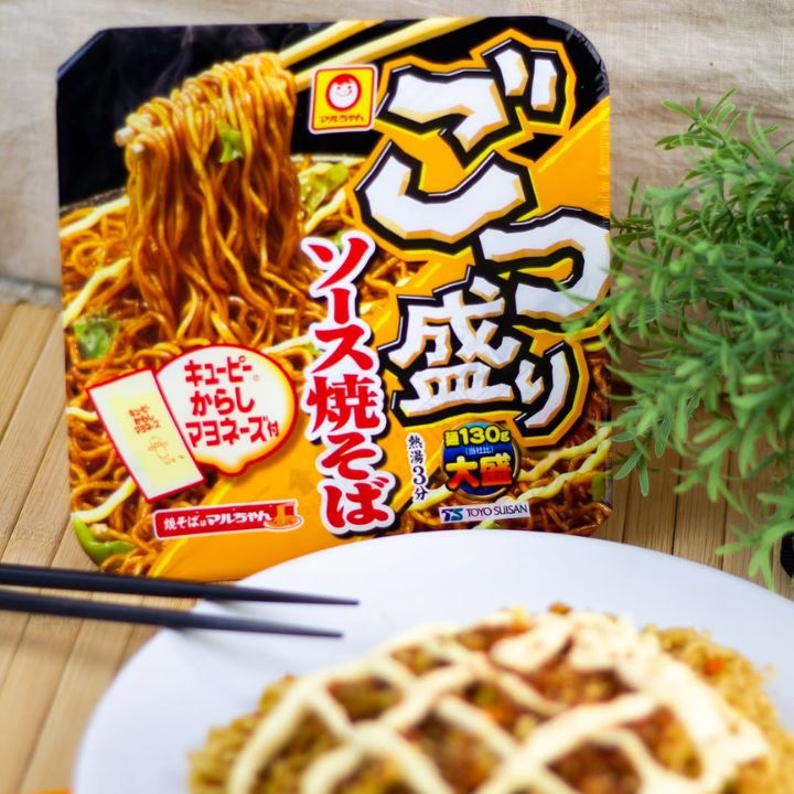Gotsumori Cup Yakisoba Extra Big Instant Stir-Noodle 171g (TOYO SUISAN)