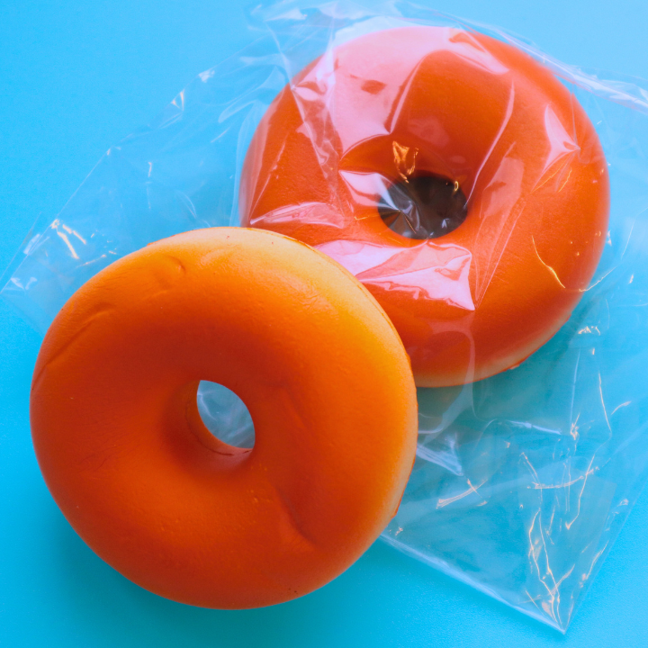 Bakery Squishy Honey Donut 8cm