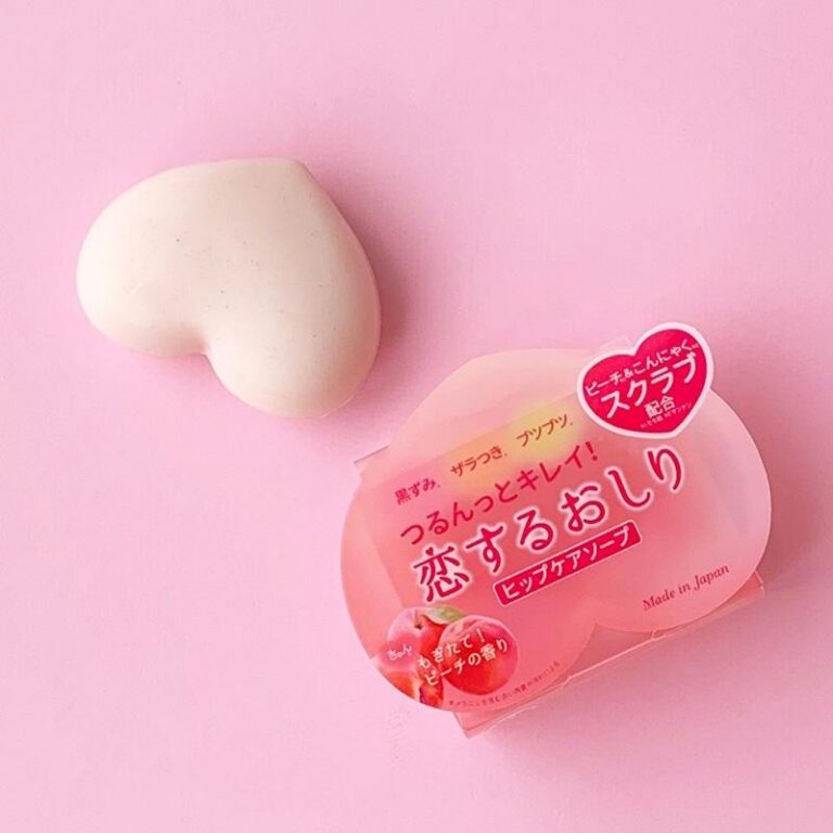 Peach Hip Care Soap Koisuru Oshiri 80g (Pelican Soap)