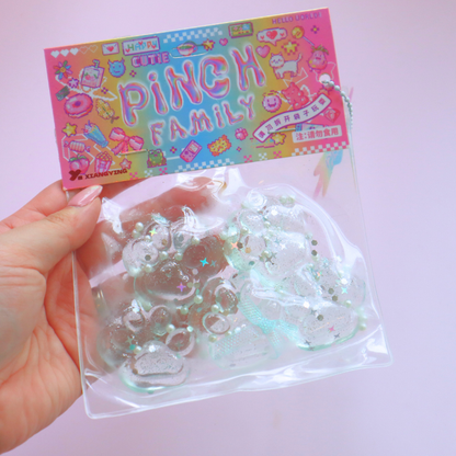 Taba Squishy 5-Cat Paws (PINCH FAMILY)