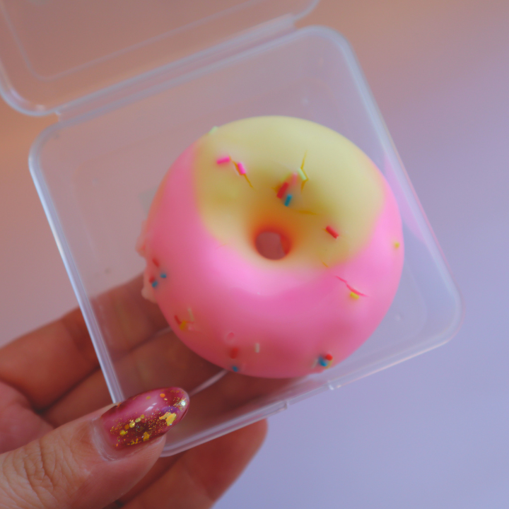Wax Squishy Crackle Crispy Donut