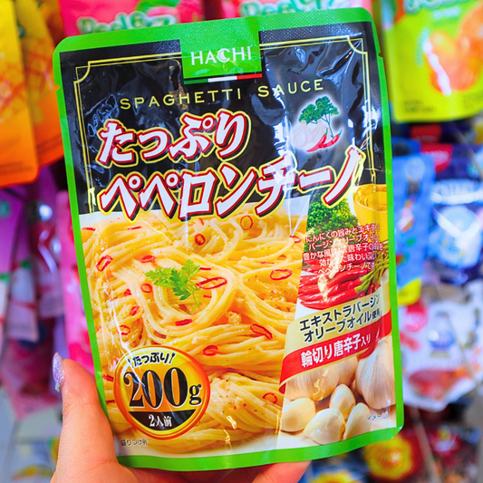 Instant Spaghetti Sauce Peperoncino 200g (HACHI)
