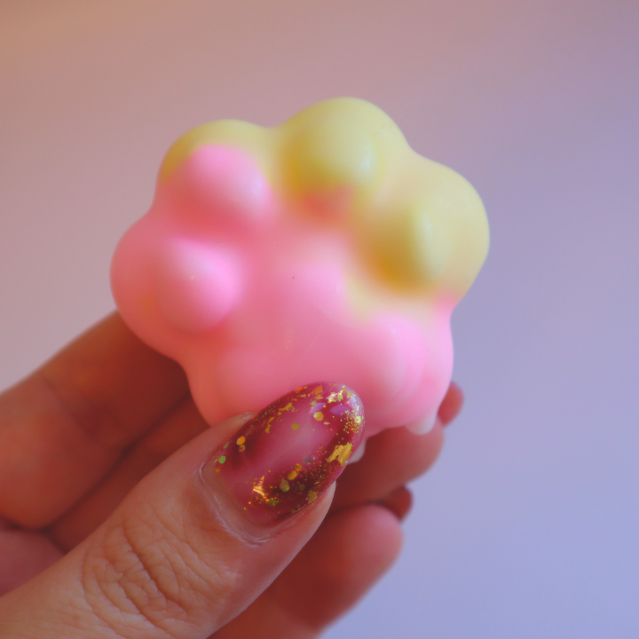 Wax Squishy Crackle Crispy Choco Cat Paw