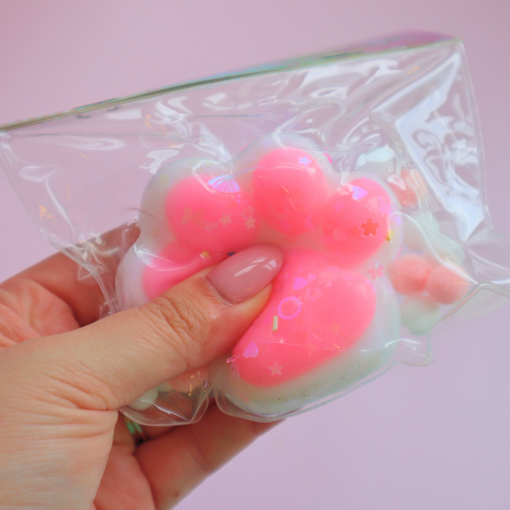 Taba Squishy Cat Paws White & Pink (PINCH FAMILY)