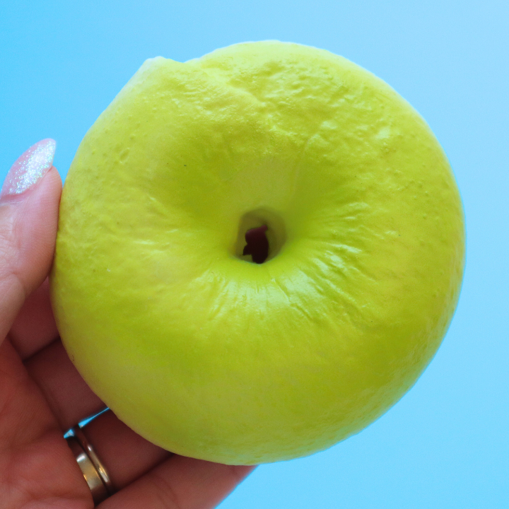 Bakery Squishy Matcha Bagel 9cm