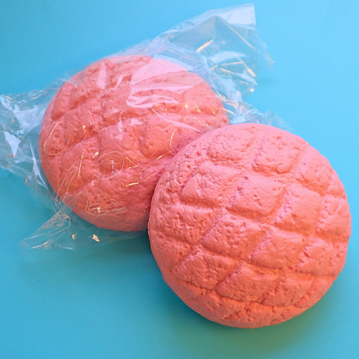 Scented Squishy Melon-Pan Milk Strawberry