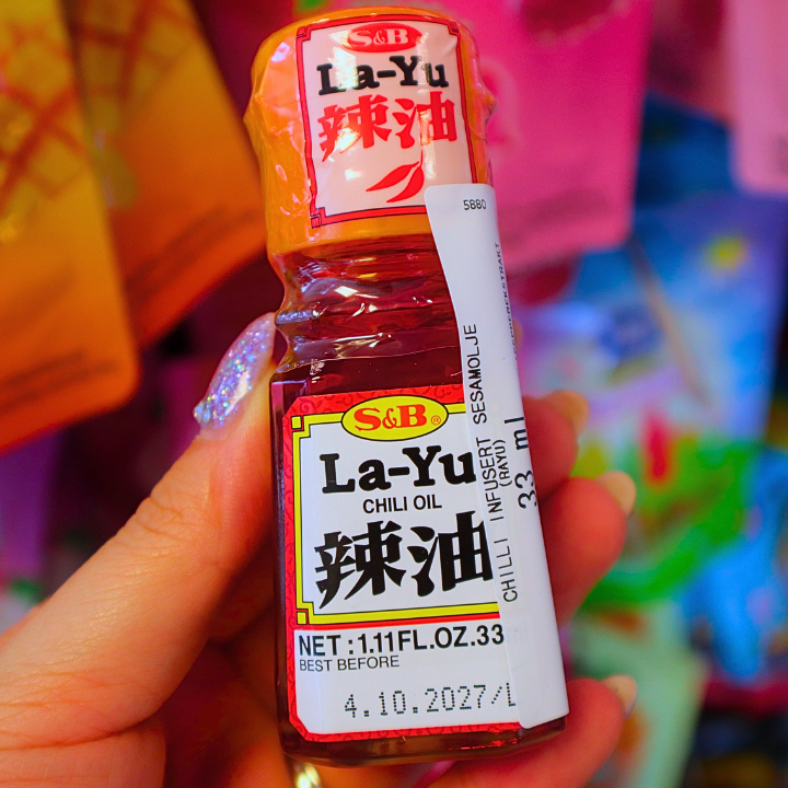La-yu Chili Oil 33ml (S&B)