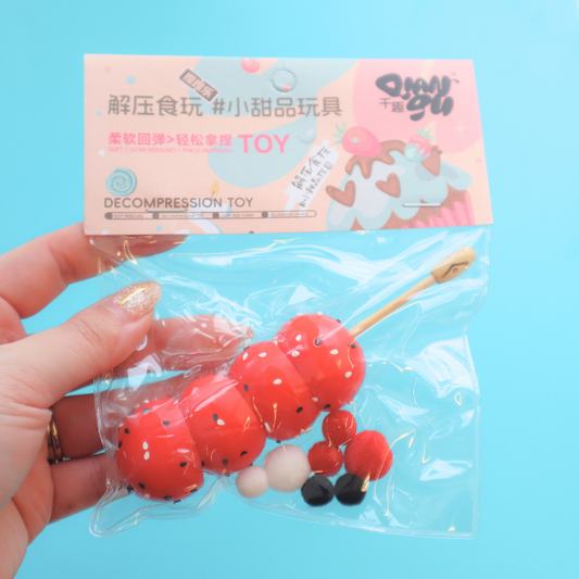 Taba Squishy Strawberry Dango Sesami