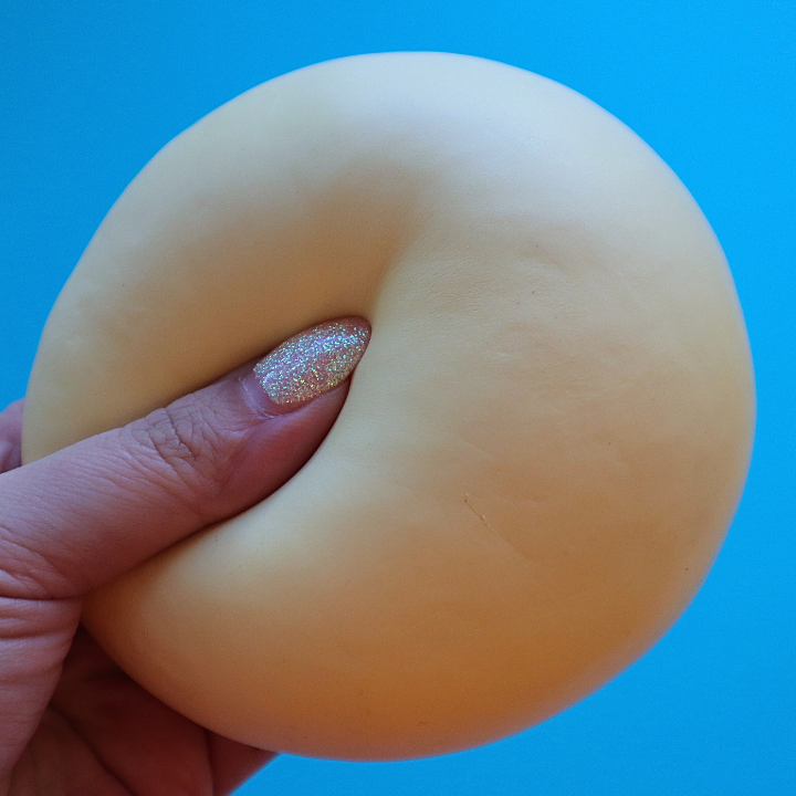 Squishy Jumbo Steamed Bun Cream