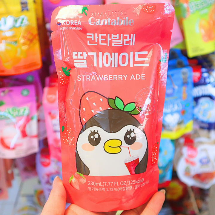 Viral!!! Korean Pouch Drink Strawberry Ade 230ml (CANTABILE) HALAL