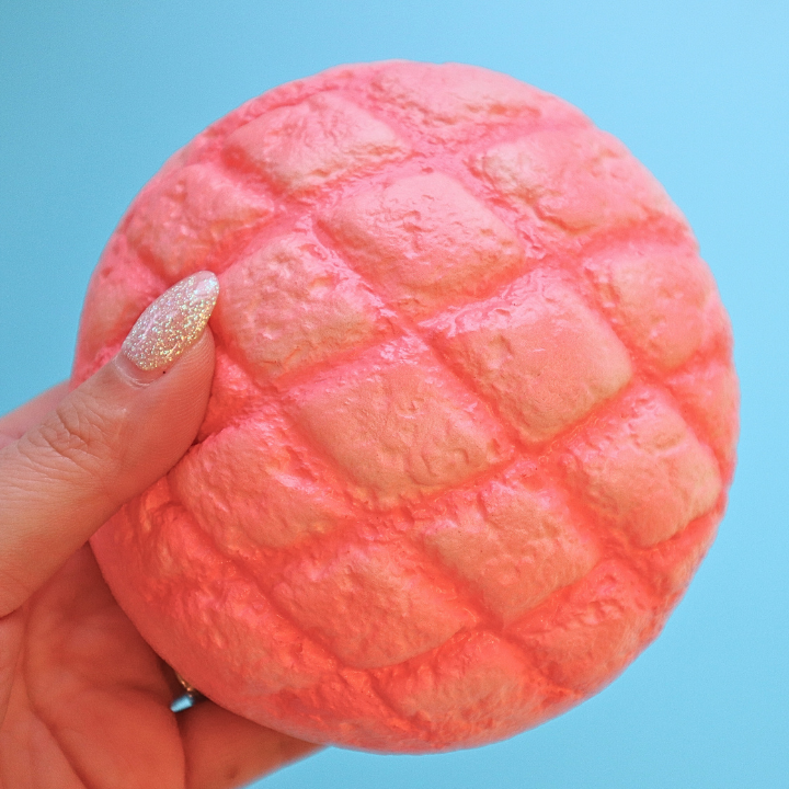 Scented Squishy Melon-Pan Strawberry