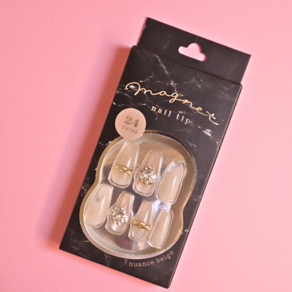 Press-On Nails Magnet Nuance Beige 24pcs (Q-Lia)