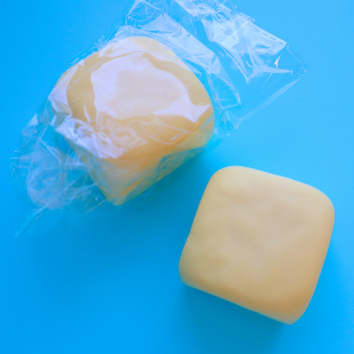 Scented Squishy Vanilla Hawaiian Roll 7cm