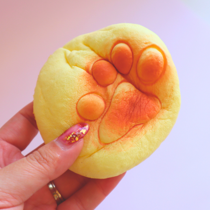 (OUTLET) Kawaii Bakery Squishy Cat Paw Bun