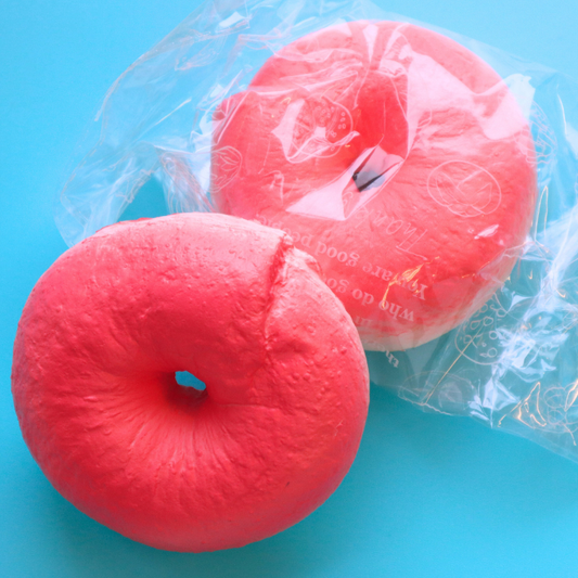 Bakery Squishy Strawberry Bagel 9cm