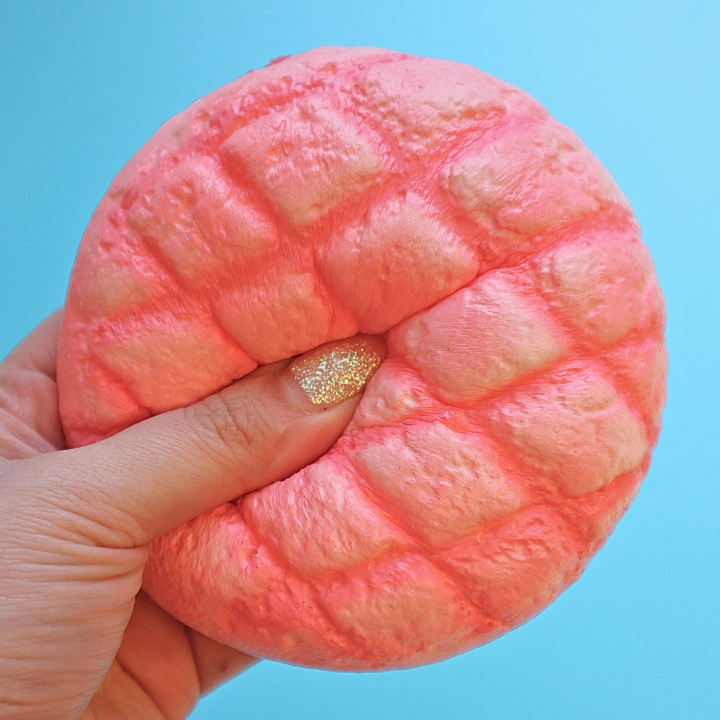 Scented Squishy Melon-Pan Strawberry