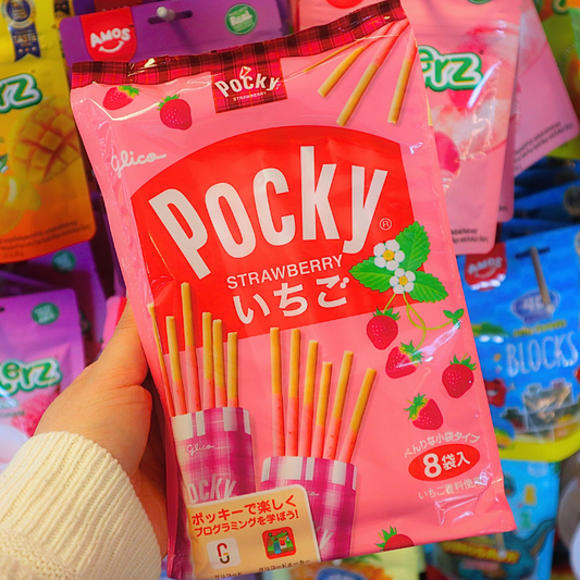 Pocky Strawberry Family Pack 108.8 g 8stk (GLICO) DATOVARE