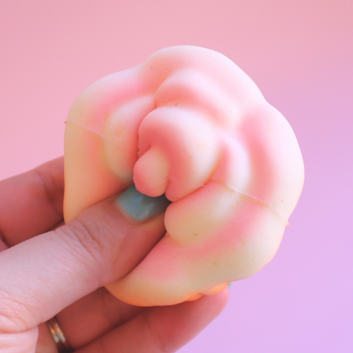 Squishy Sakura Cupcake