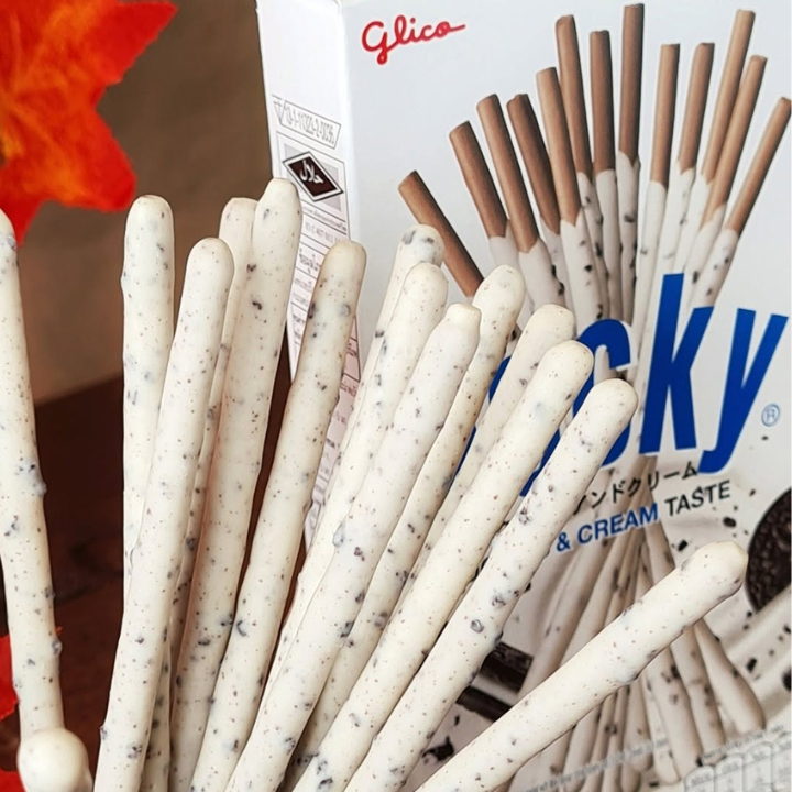 Pocky Cookies & Cream 40g (GLICO) HALAL