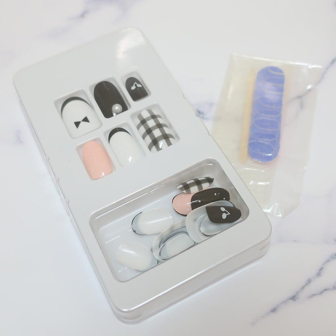 Press-On Nails Ribbon 24pcs (KAMIO)