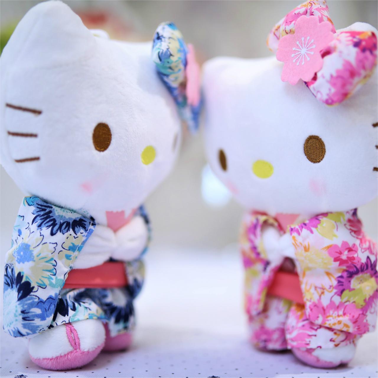 Kosebamse Hello Kitty Kimono 20cm