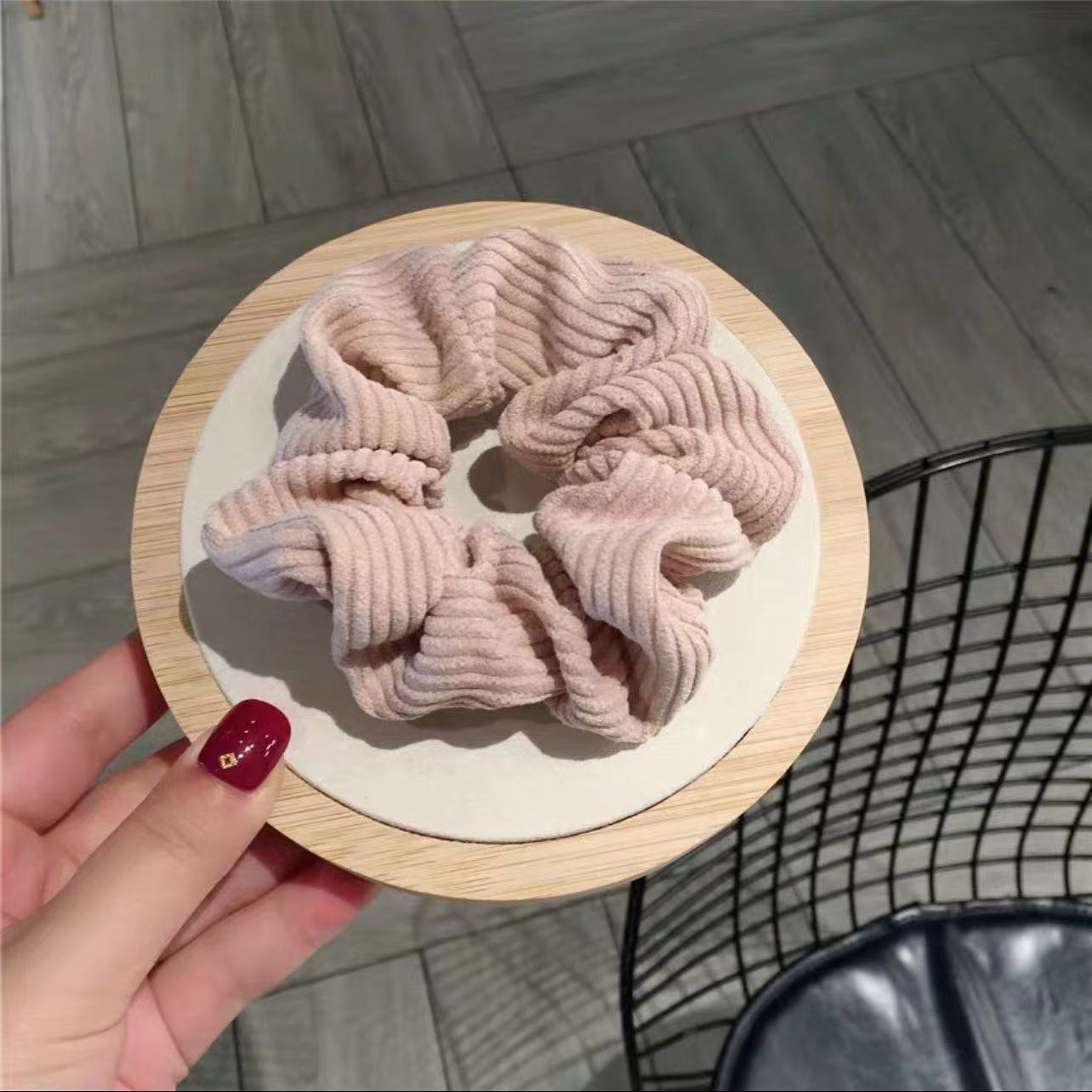 Scrunchie Kordfløyel 10cm