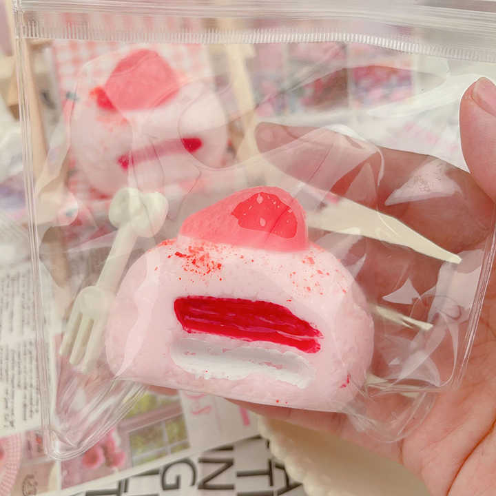 Taba Squishy Ichigo Cream Mochi