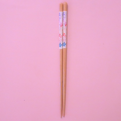 Japansk Wakasa Lacquered Chopsticks Dishwashable Sakura 21cm (Daiso)