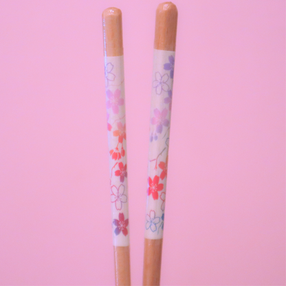 Japansk Wakasa Lacquered Chopsticks Dishwashable Sakura 21cm (Daiso)