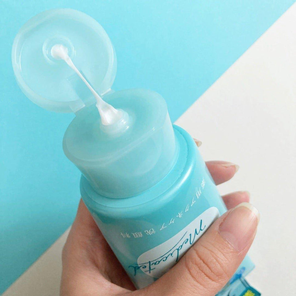 Perfect Whip Acne Care Deep Cleanser Foaming Face Wash 120g (SENKA)