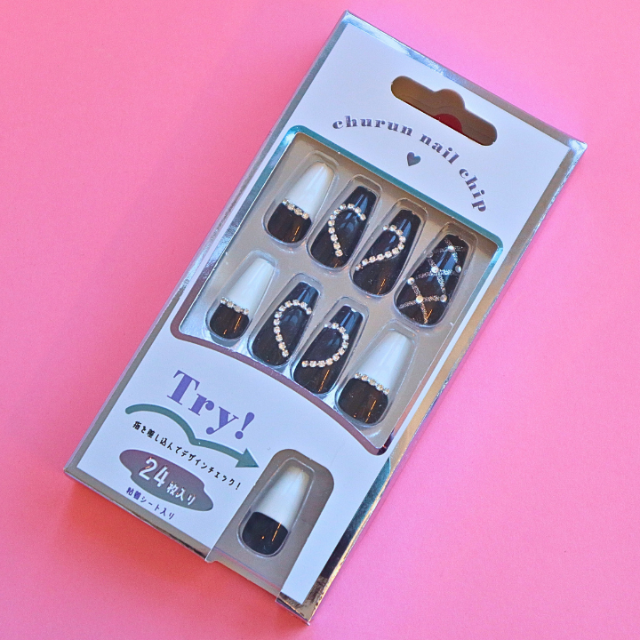 Press-On Nails Black Heart 24pcs (KAMIO)