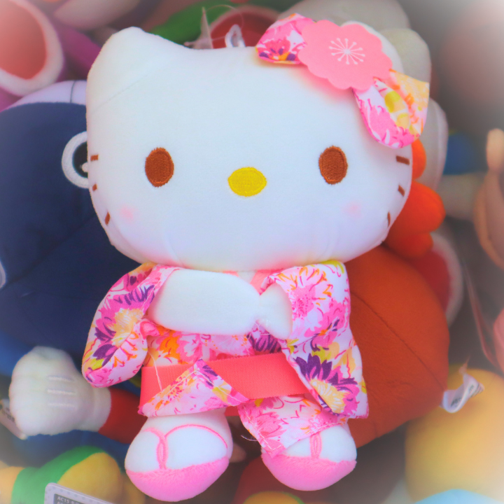 Kosebamse Hello Kitty Kimono 20cm
